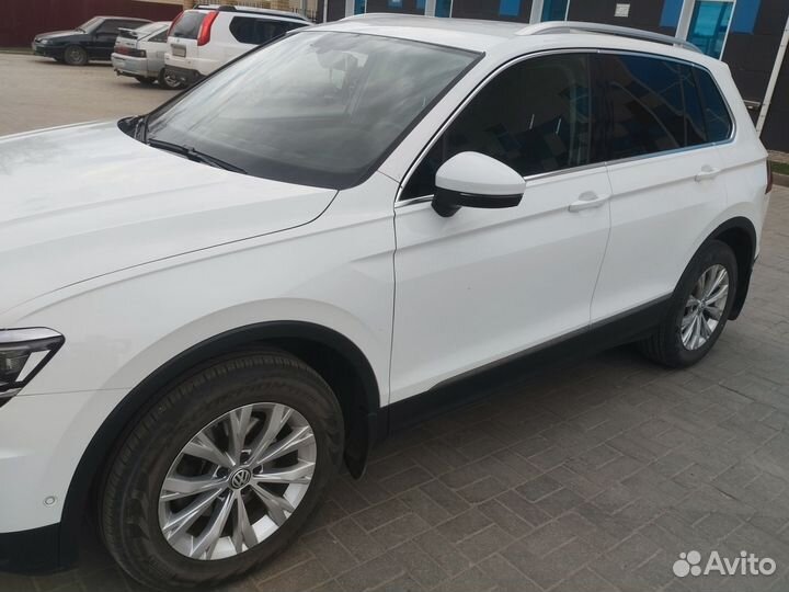 Volkswagen Tiguan 2.0 AMT, 2016, 155 300 км