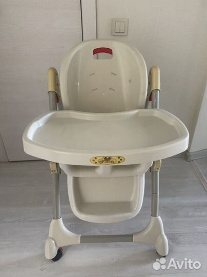 Детский стульчик для кормления