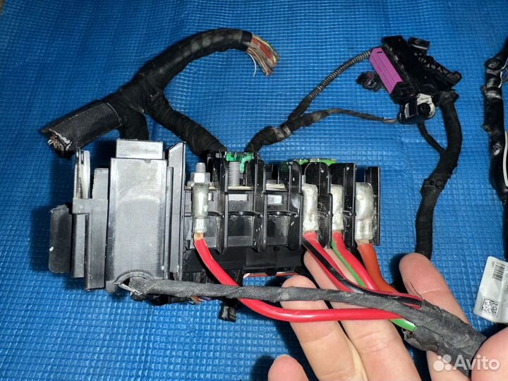 Блок предохранителей Skoda Rapid Polo 6C0941824D д