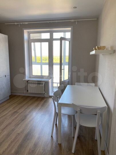 2-к. квартира, 60 м², 3/3 эт.