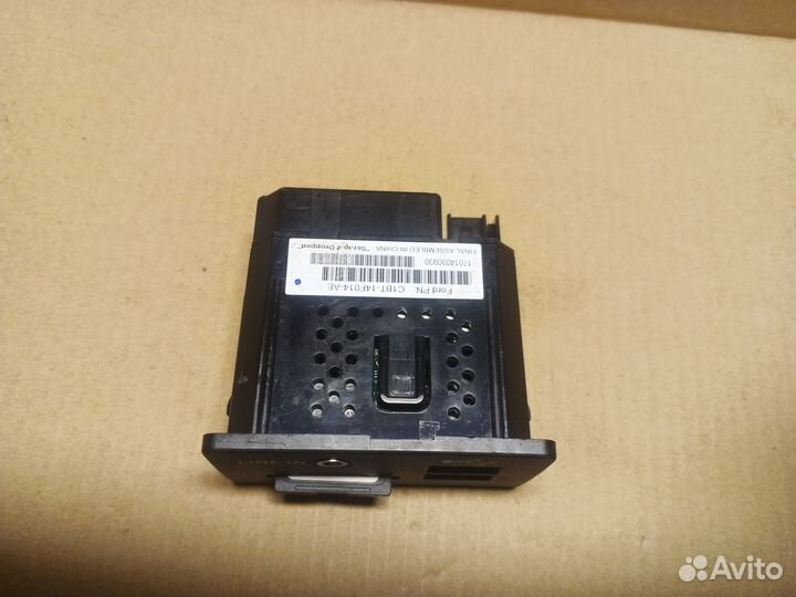Разъем USB Ford Explorer 5