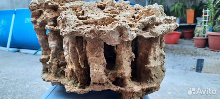 Природный камень в аквариум