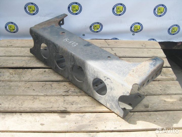 Траверса рамы задняя 41201584 iveco, Stralis