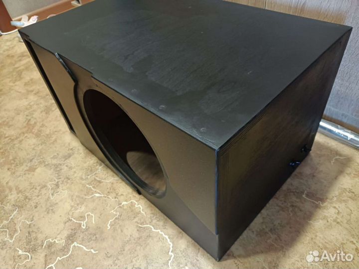 Сабвуфер под 10