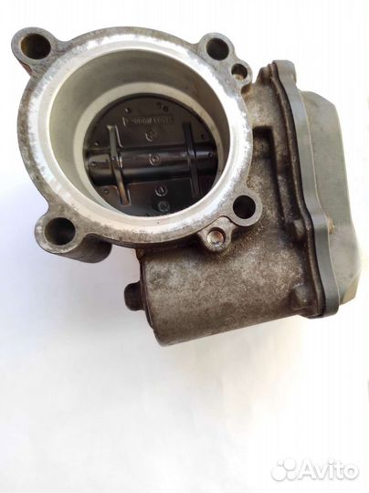 Блок дроссельной заслонки на Skoda Octavia A5