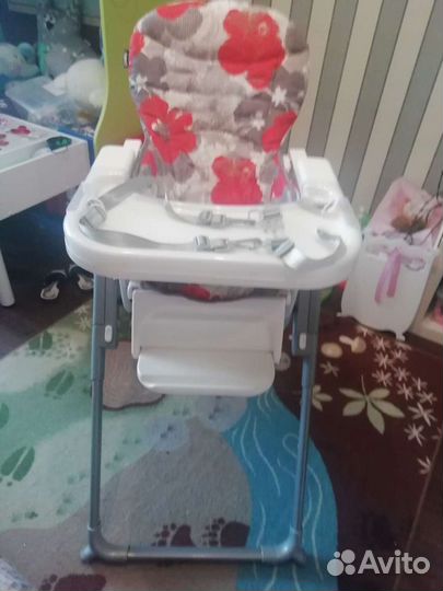 Стул для кормления