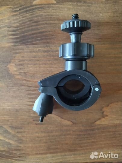 Крепление на руль велосипеда