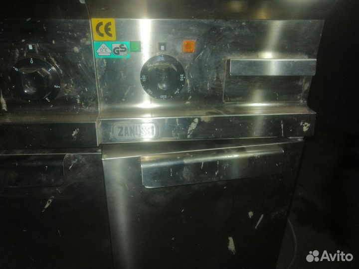 Духовой шкаф