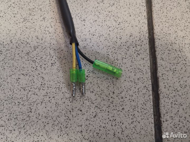 Стоп сигнал универсальный