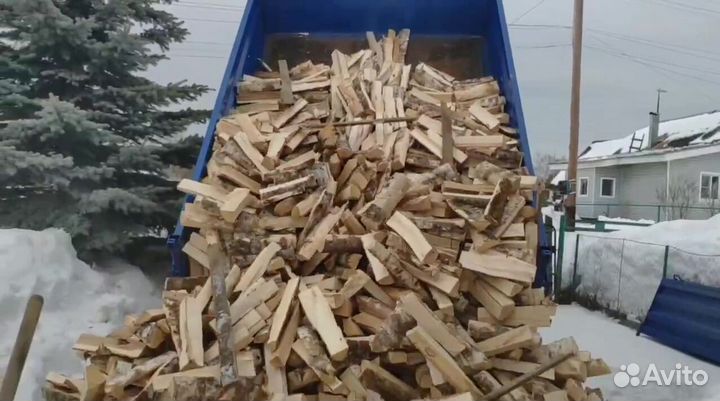 Дрова берёзовые колотые. Доставка от 5 куб