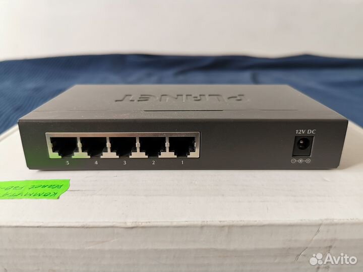 Коммутатор Planet FSD-503 новый 5 портов свитч