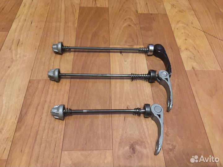 Велозапчасти разное чашки подшипники хомут катафот