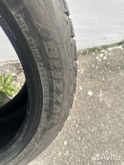 Bridgestone Blizzak DM-V2 285/45 R22
