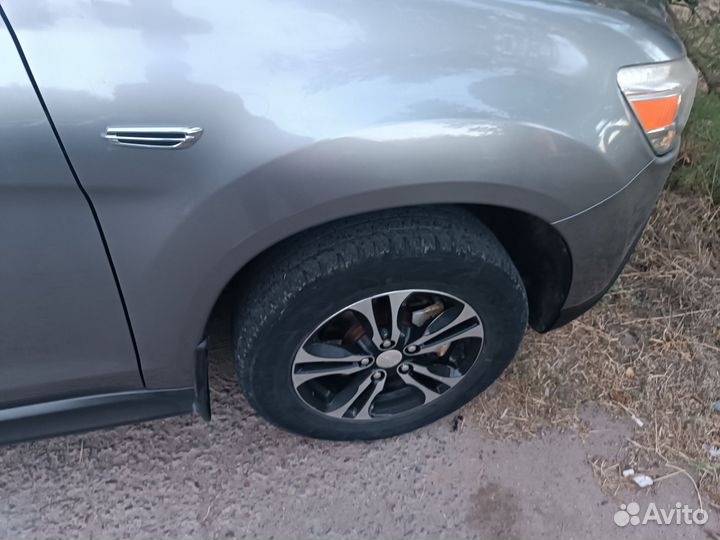 Mitsubishi ASX 1.8 CVT, 2010, 118 658 км