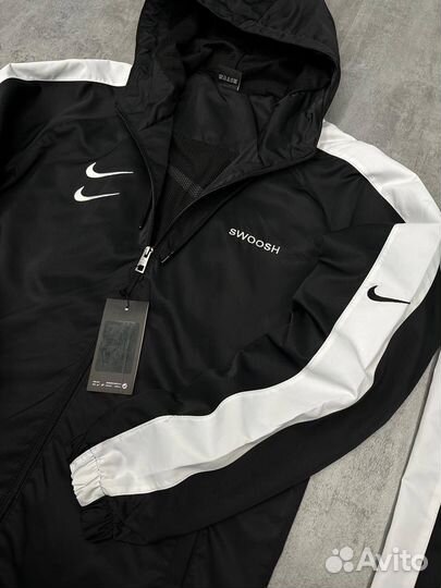 Спортивный костюм Nike Swoosh Лето