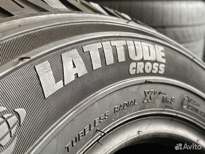 Michelin Latitude Cross 235/60 R16