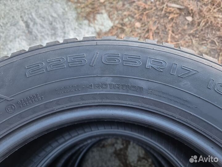 Nokian Tyres Hakkapeliitta 8 SUV 225/65 R17