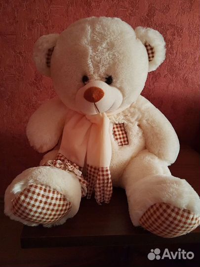 Плюшевый медведь новый