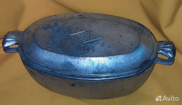 Мясорубка,конд.формы,утятница,чайники,вафельница