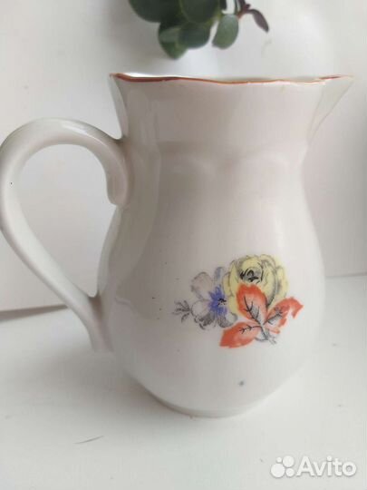 Фарфоровый молочник СССР Довбиш
