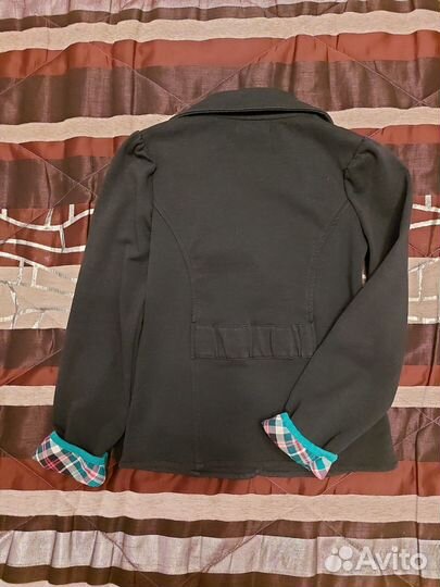 Пиджак для девочки р.130-136