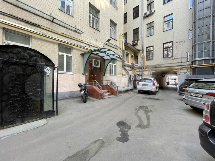 Торговая площадь, 140 м²
