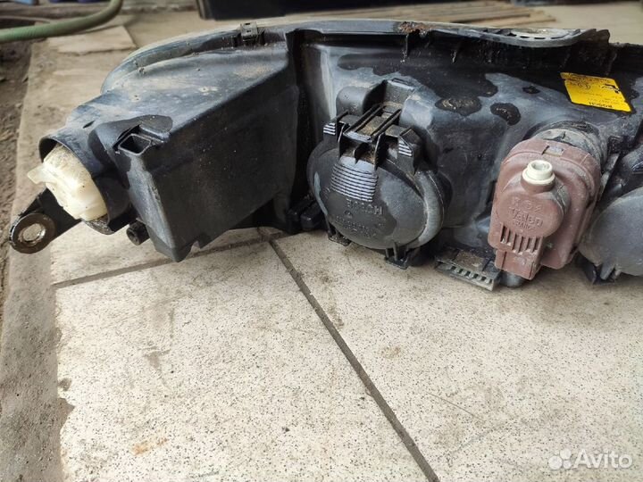 Фара левая Peugeot 406