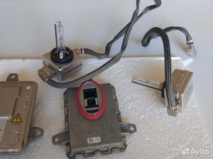 Блок розжига ксенона Opel astra h