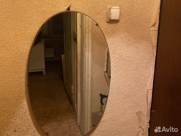 Зеркало овальное бу