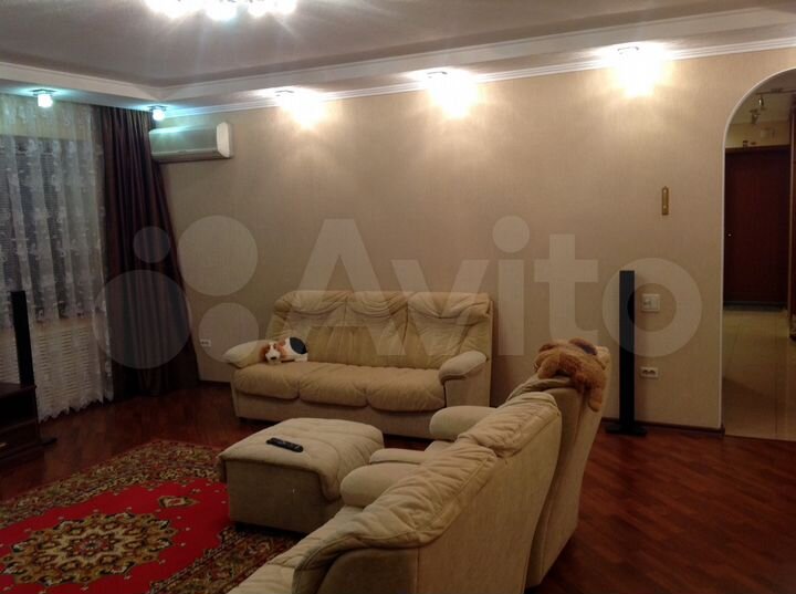 3-к. квартира, 102 м², 3/5 эт.