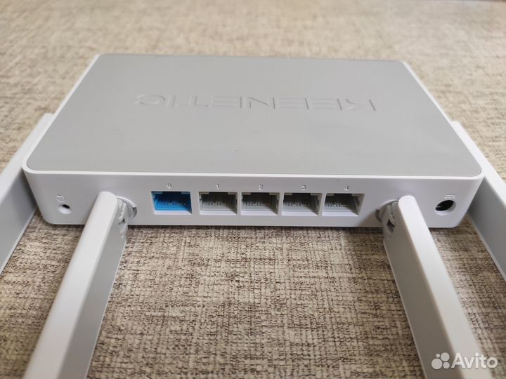 Роутер Keenetic Extra (KN-1710)