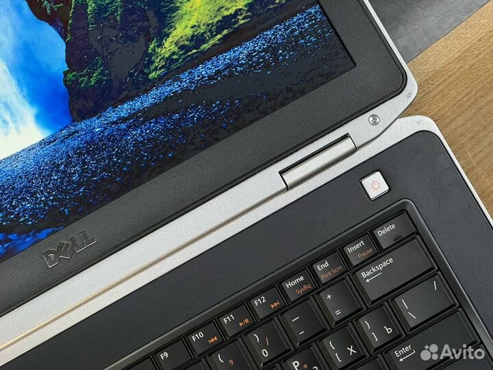 Ноутбук Dell Latitude i5 + NVS 8/128