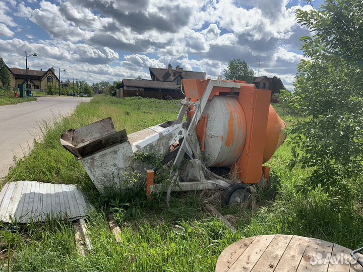 Бетоносмеситель сбр 1200
