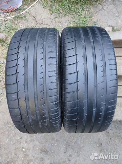 Triangle TH201 Sportex 215/40 R17