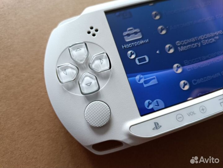 Sony PSP White + Много Игр