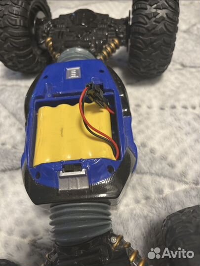 Машина на радиоуправлении