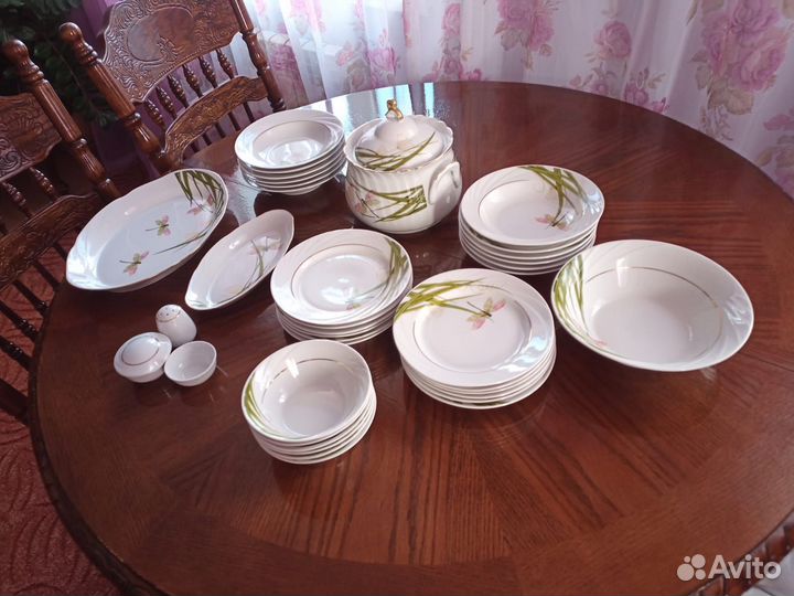 Сервиз столовый на 12 персон