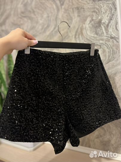 Шорты женские короткие