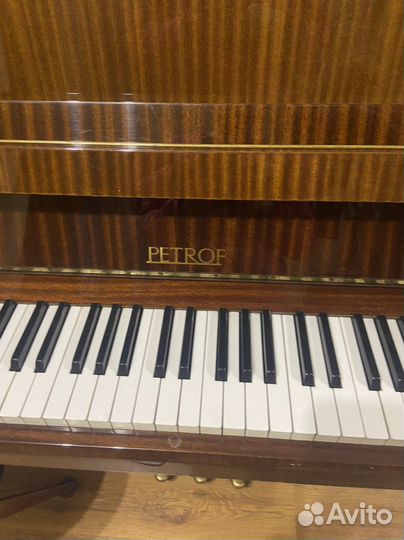 Пианино Petrof