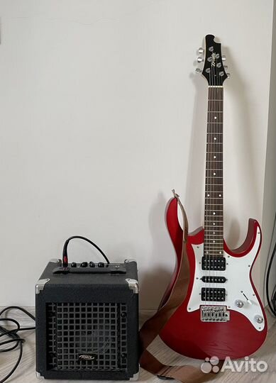 Электрогитара с комбоусилителем
