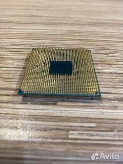 Процессор AMD Ryzen 5 2600