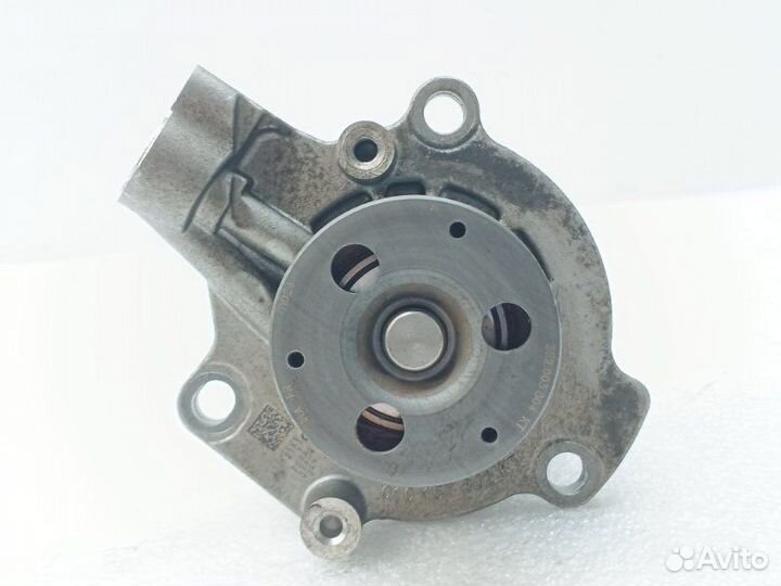 Помпа Audi Q5 FY 2.0 DET 2019