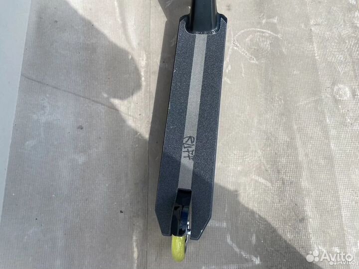 Самокат трюковой Ruff black