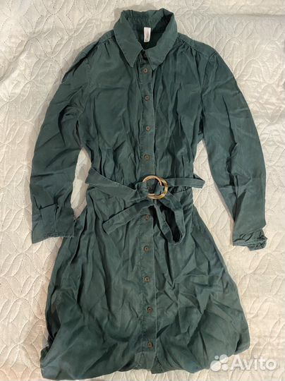 Пакет с женскими вещами