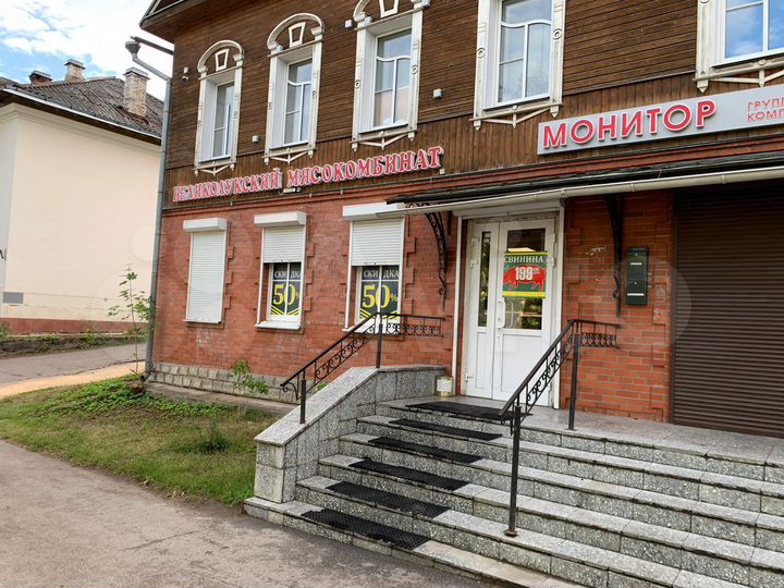 Торговая площадь, 160.9 м²