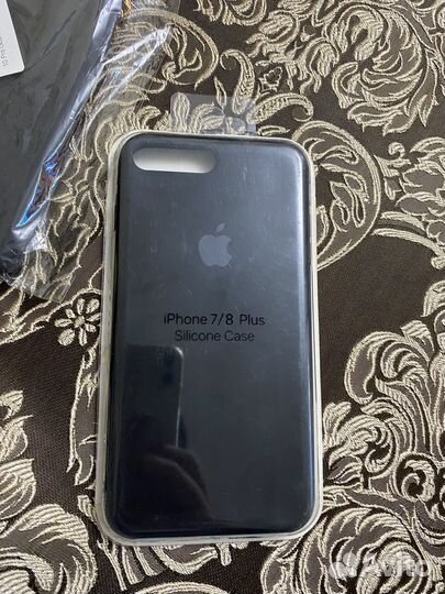 Чехлы на телефон