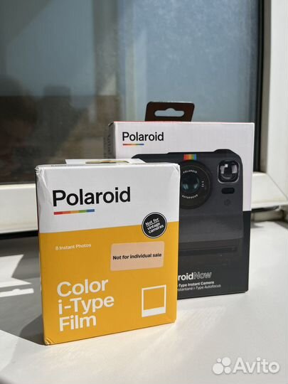 Polaroid Now и 1 кассета набор