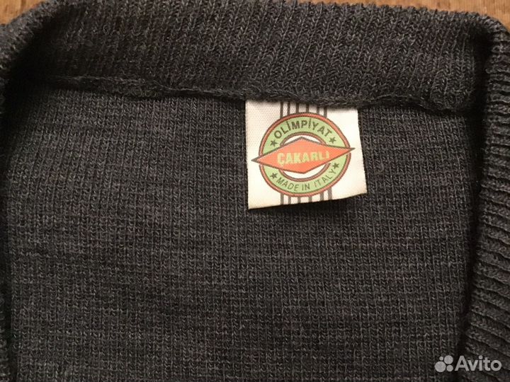 Два джемпера