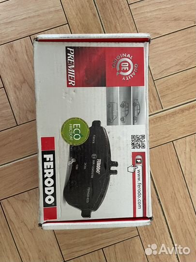 Тормозные колодки Mercedes