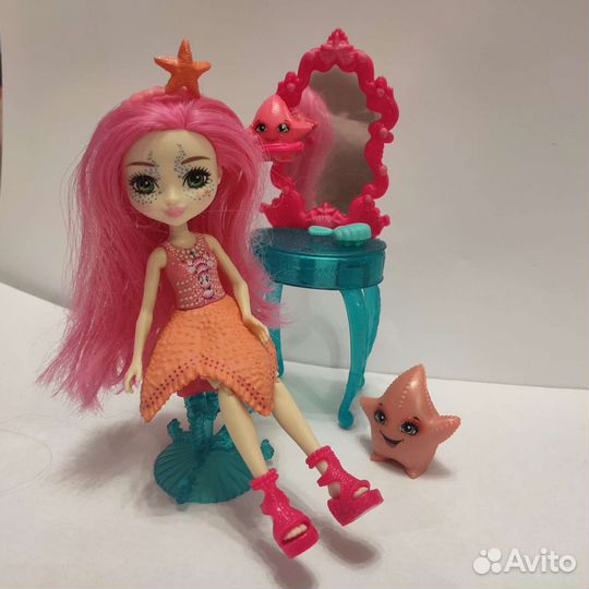 Энчантималс набор туалетный столик и набор кухня